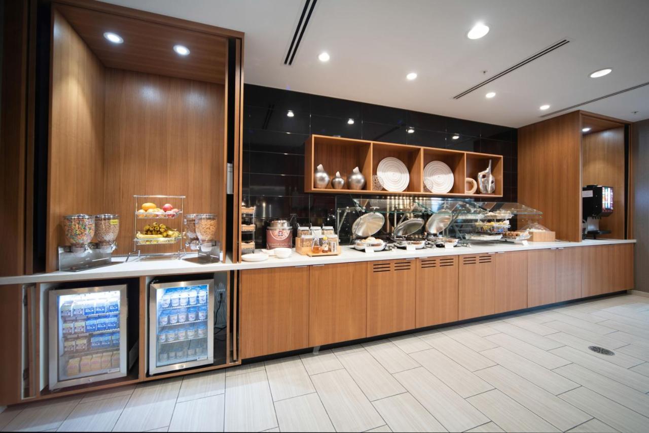 Springhill Suites By Marriott Kenosha Bagian luar foto