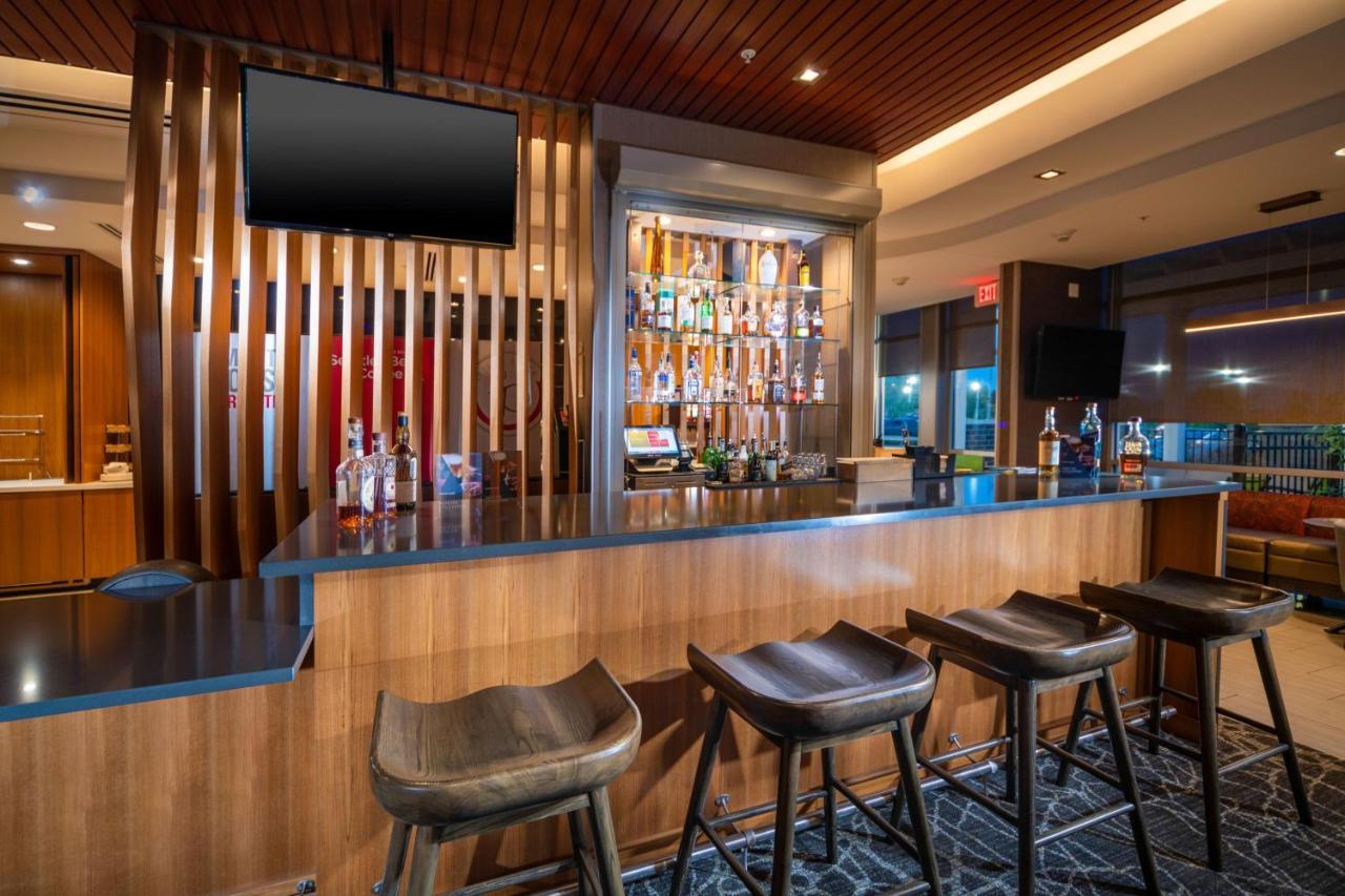 Springhill Suites By Marriott Kenosha Bagian luar foto