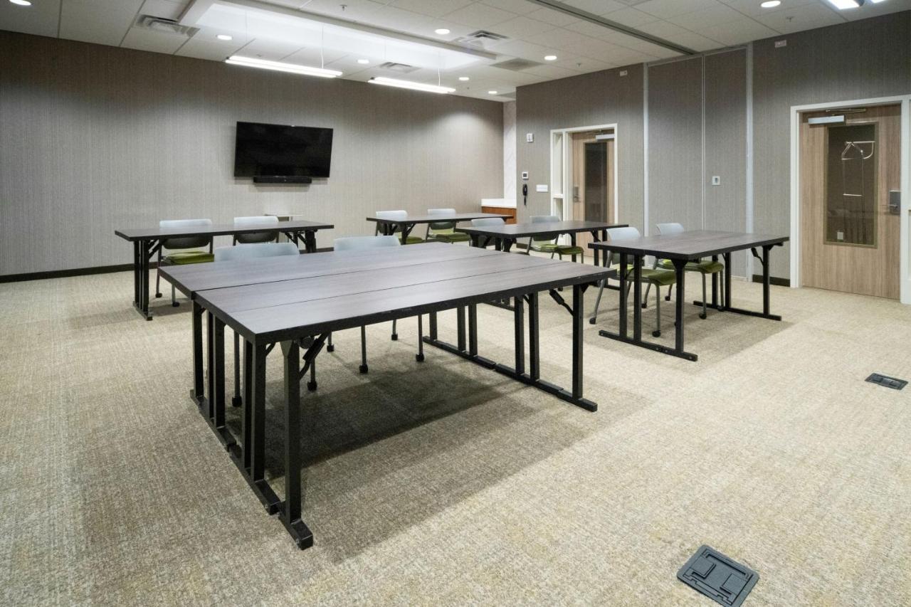 Springhill Suites By Marriott Kenosha Bagian luar foto