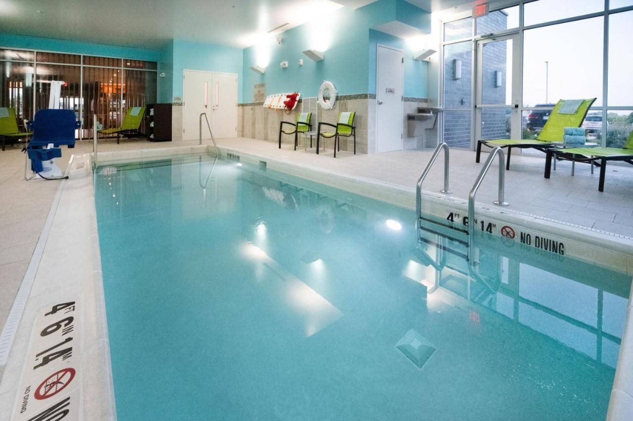 Springhill Suites By Marriott Kenosha Bagian luar foto